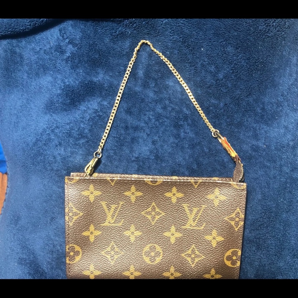 Louis Vuitton monogram  bucket pouch